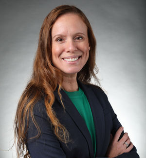 Dr. Lauren Nicki Wise, assistant dean of fourth-year clinical training for the School of Veterinary Medicine