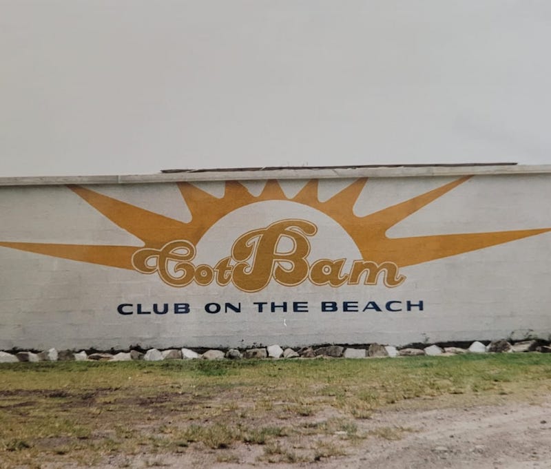 Cot Bam nightclub sign-no longer exists